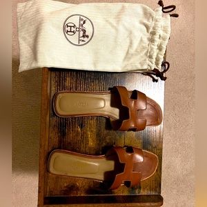 Hermes Oran Sandals in Tan. Size 41.5. Fits a US 10/ 10.5. Comes with dust bag.
